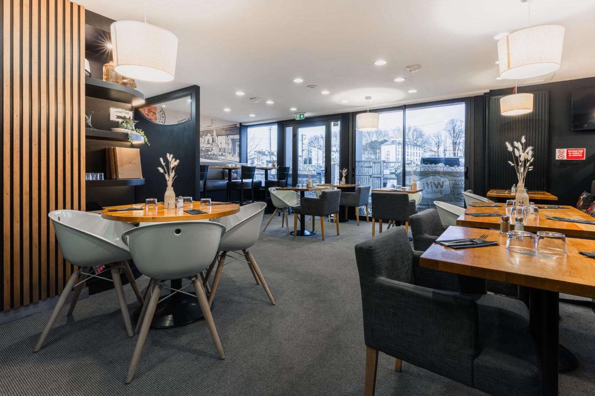 Ibis Styles Vannes Gare Centre Exterior photo